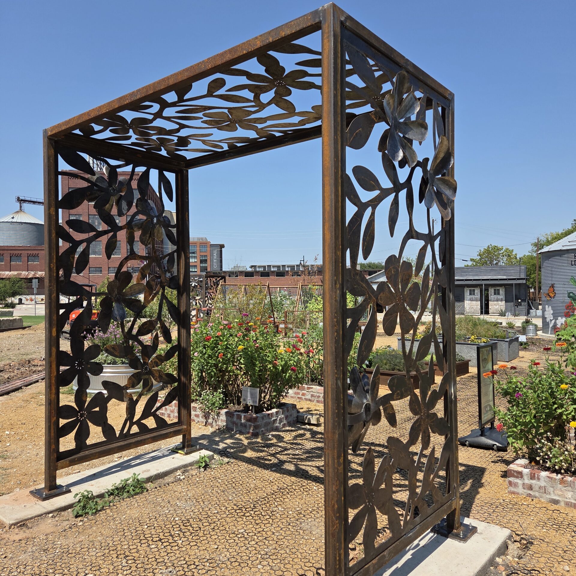 Custom fabricated metal trellis'